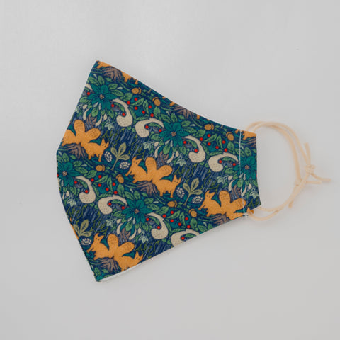 イジャクノ絨毯_マスク 木の実どろぼう カラーグリーン