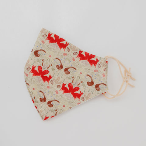 イジャクノ絨毯_マスク 木の実どろぼう カラーホワイト