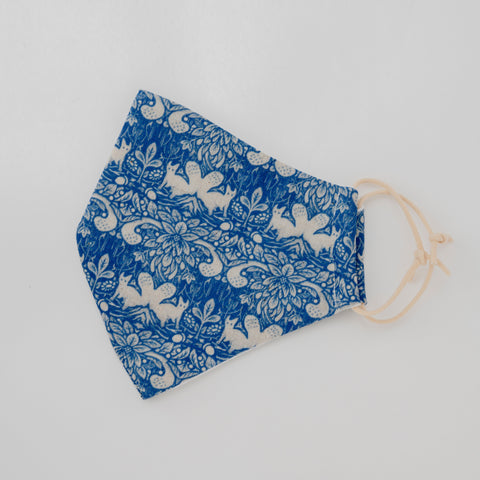 イジャクノ絨毯_マスク 木の実どろぼう ブルー