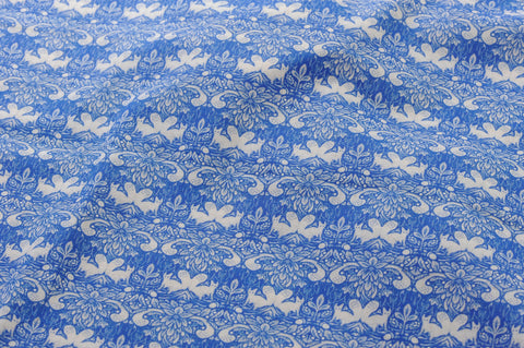 イジャクノ絨毯_木の実どろぼう ブルー