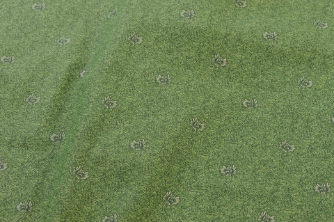 イジャクノ絨毯_よつばさがしグリーン