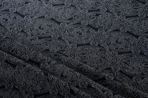 イジャクノ絨毯_WOVEN 朝日のアラビック ブラック