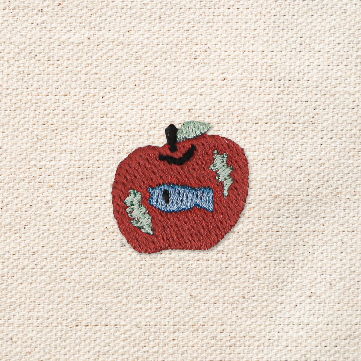 りんごさかな - あか – らくがきワッペン専門店